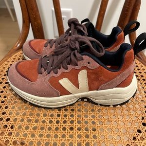 VEJA Venturi Suede Sneakers, EUR 36/US 5